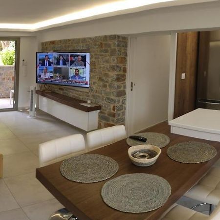 Irida Holiday Apartments Stoúpa Eksteriør bilde
