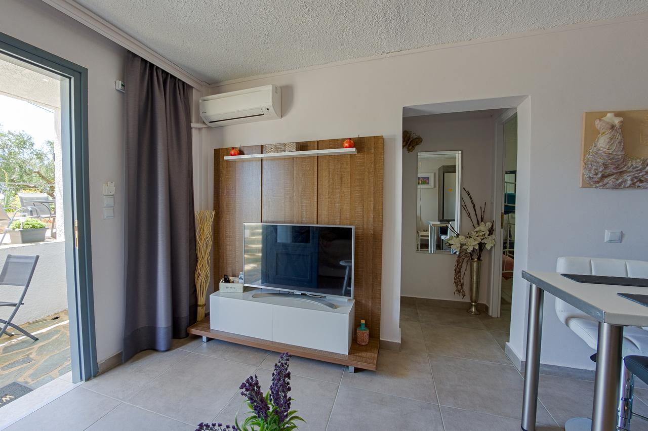 Irida Holiday Apartments Stoúpa Eksteriør bilde