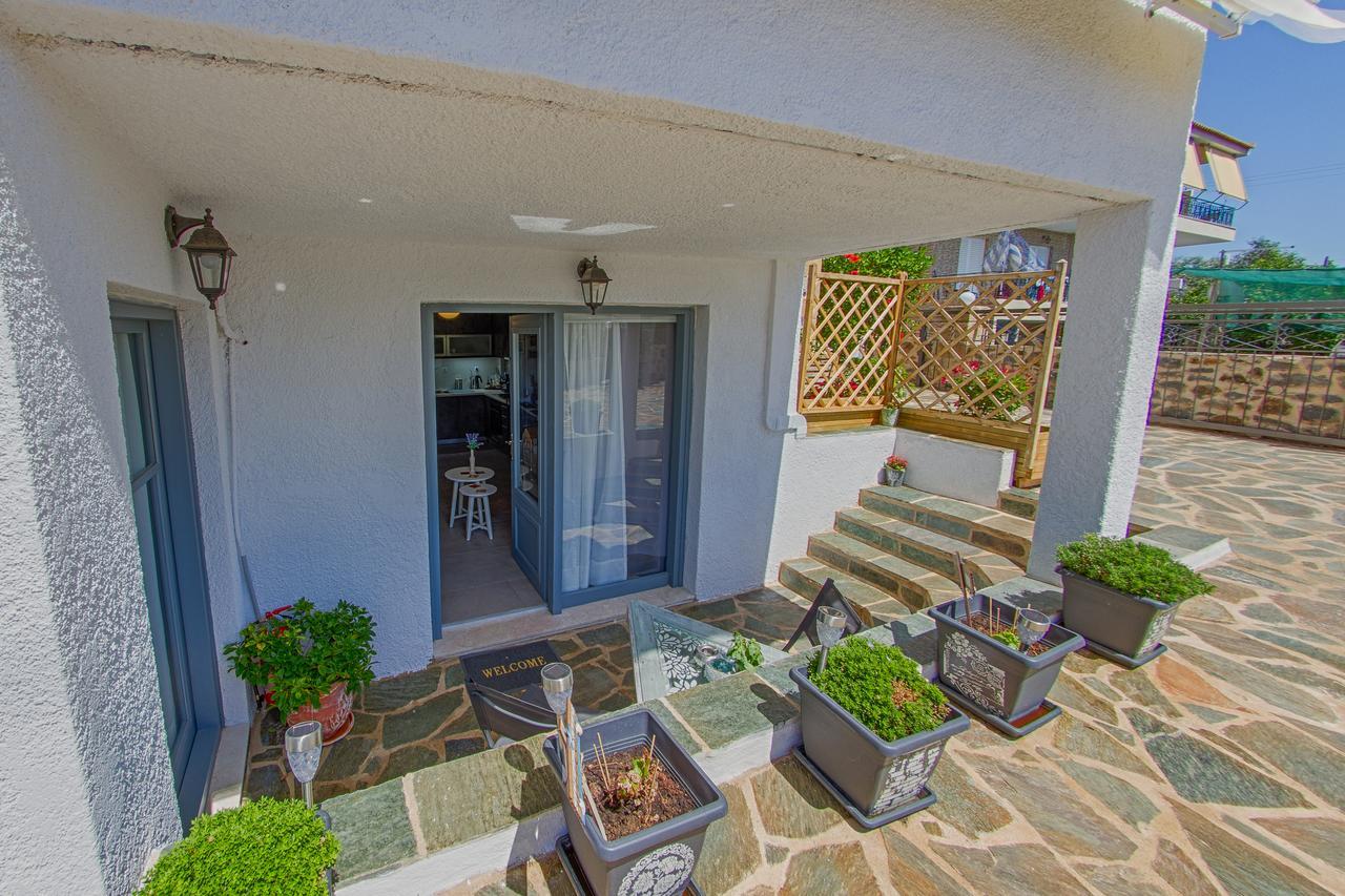 Irida Holiday Apartments Stoúpa Eksteriør bilde
